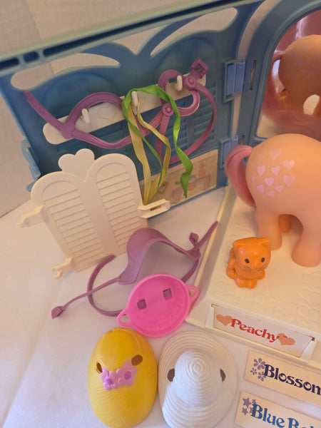 Pretty Parlor With Peachy Twinkles My Little Pony Vintage Used