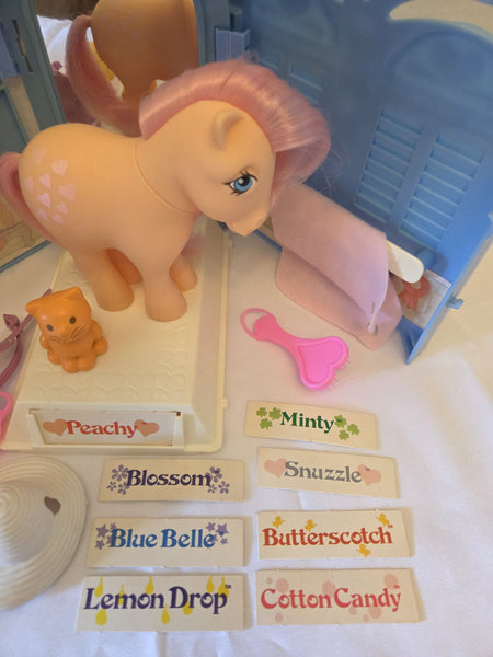 Pretty Parlor With Peachy Twinkles My Little Pony Vintage Used