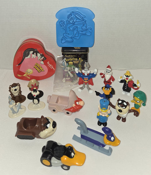 Looney Toons Vintage Mini Figures Bugs Bunny Used