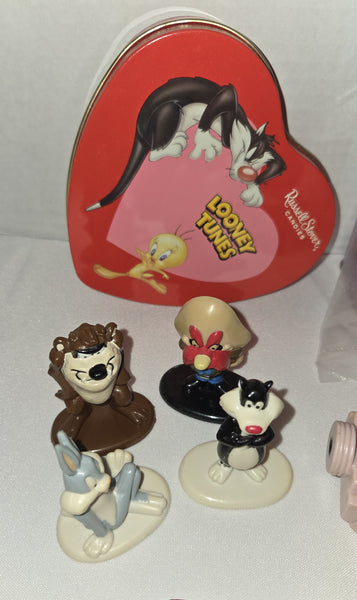 Looney Toons Vintage Mini Figures Bugs Bunny Used