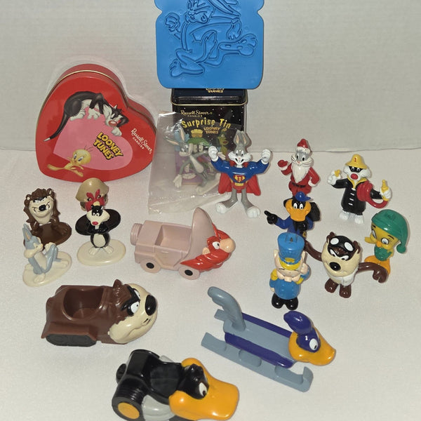 Looney Toons Vintage Mini Figures Bugs Bunny Used