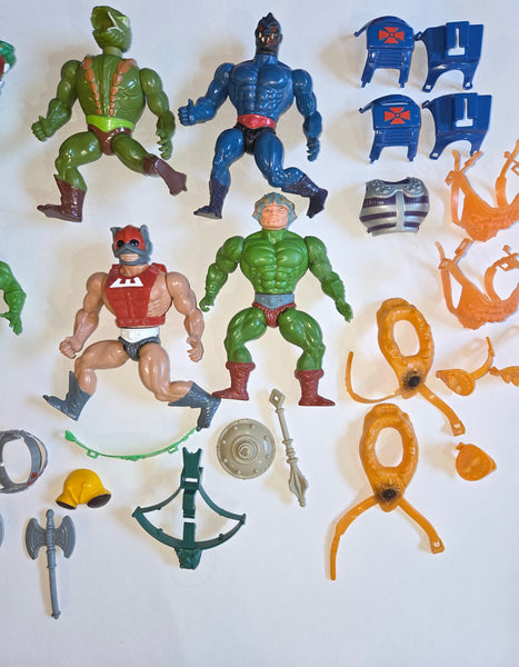 Vintage MOTU Masters Of The Universe Cringer, Kobra Khan Accessories Lot Used